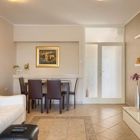 Villa Opatic Porec Exterior photo
