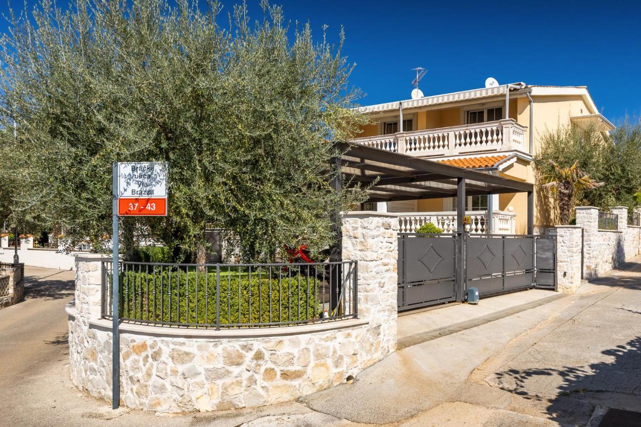 Villa Opatic Porec Exterior photo